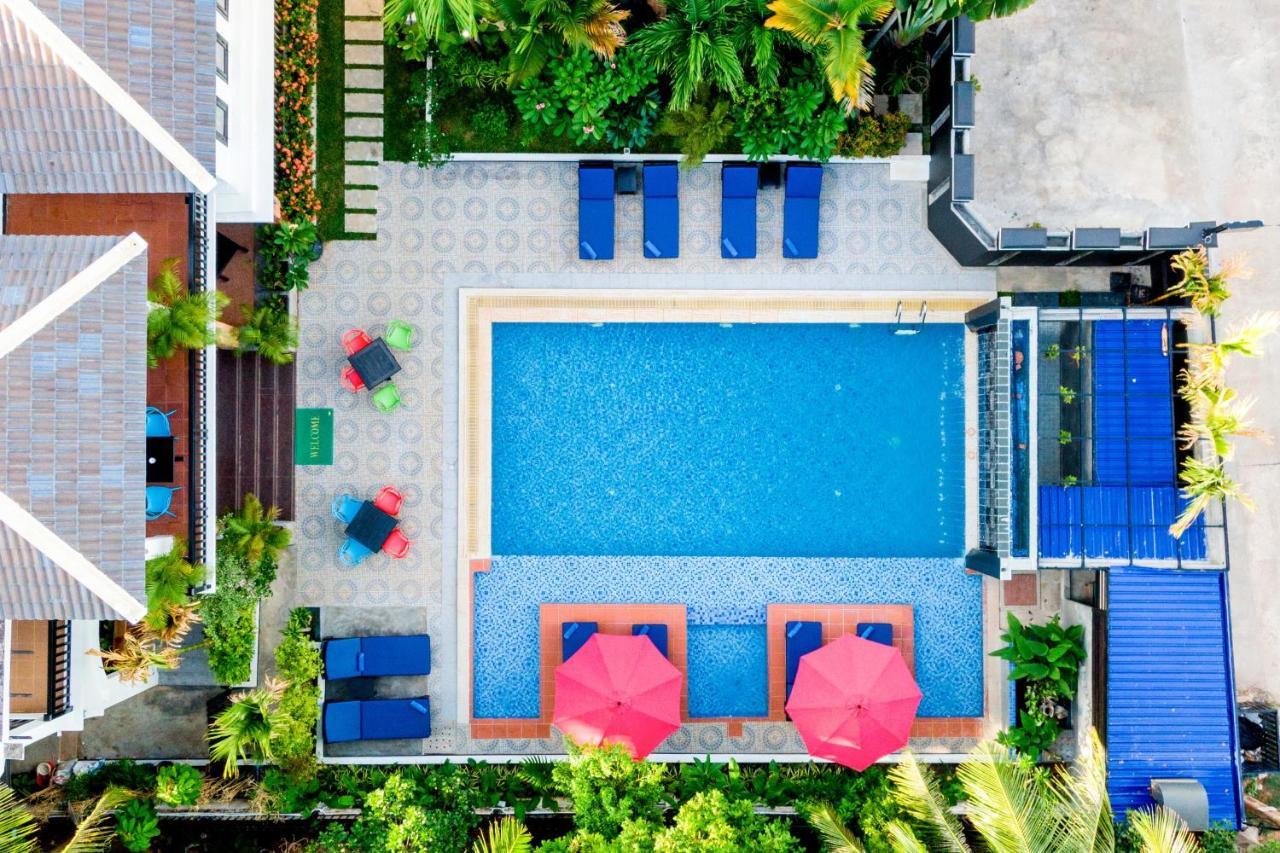 Peak Elite Boutique Hotel Siem Reap Bagian luar foto